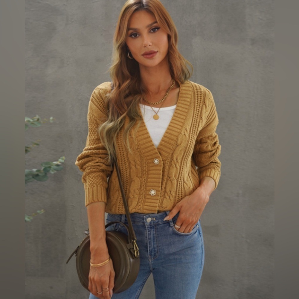 Brown Cable Knit Chunky V Neck Cardigan with 3 Decorative Pearl Buttons 2XL